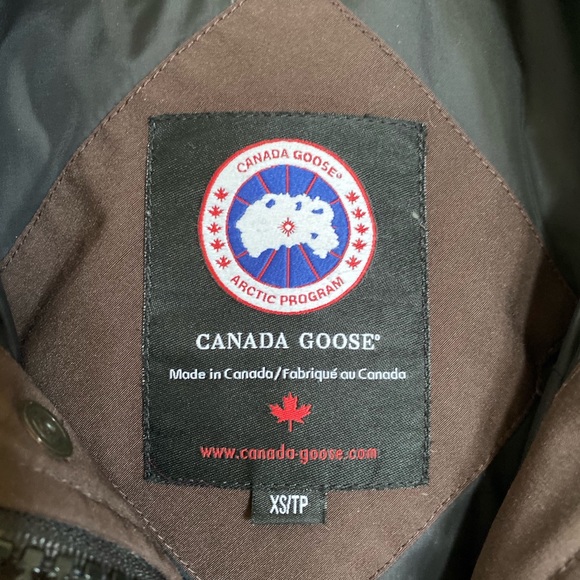 Brown Men’s Canada Goose Jacket - Picture 4 of 8